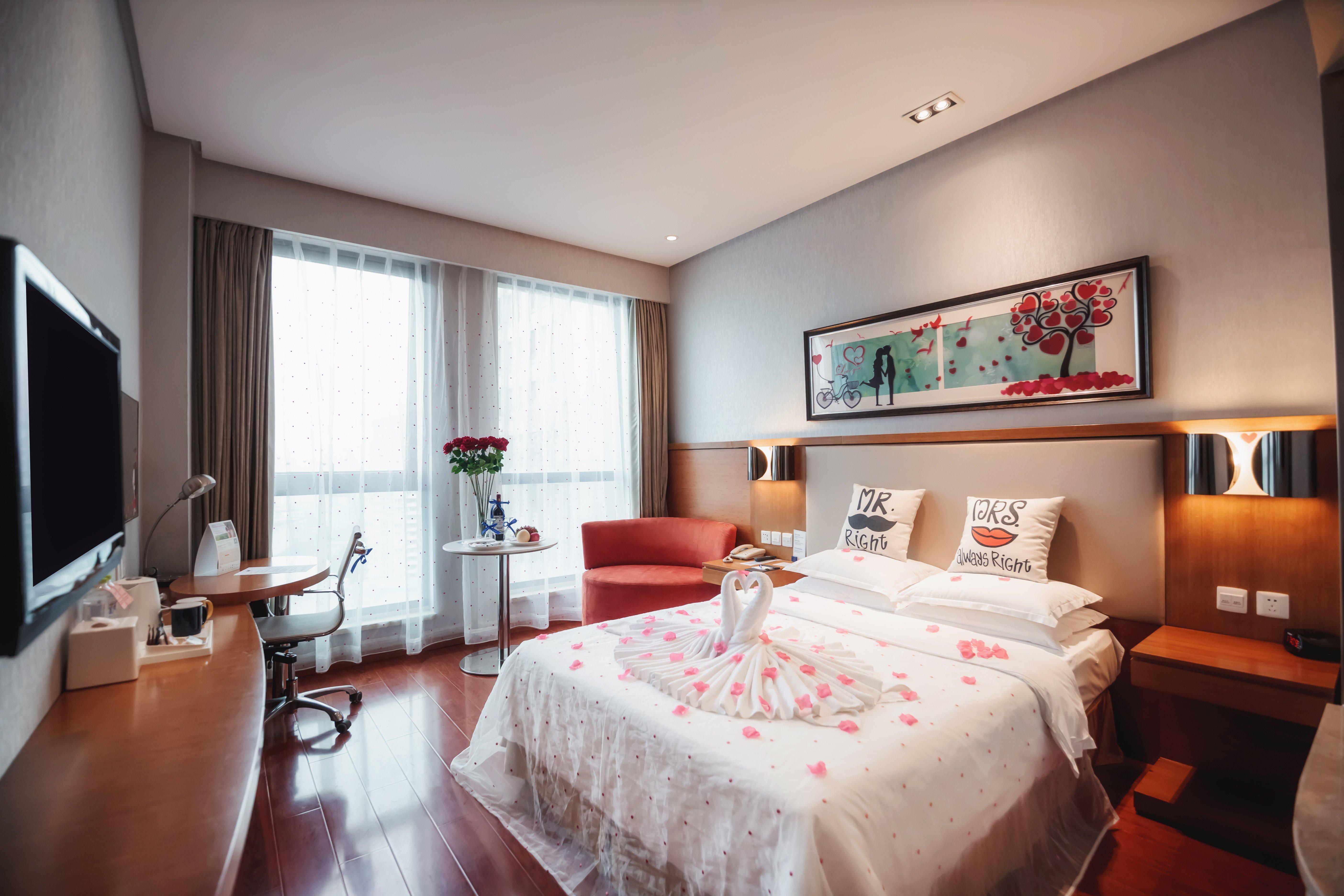 Holiday Inn Express Chongqing Guanyinqiao By Ihg Exteriör bild