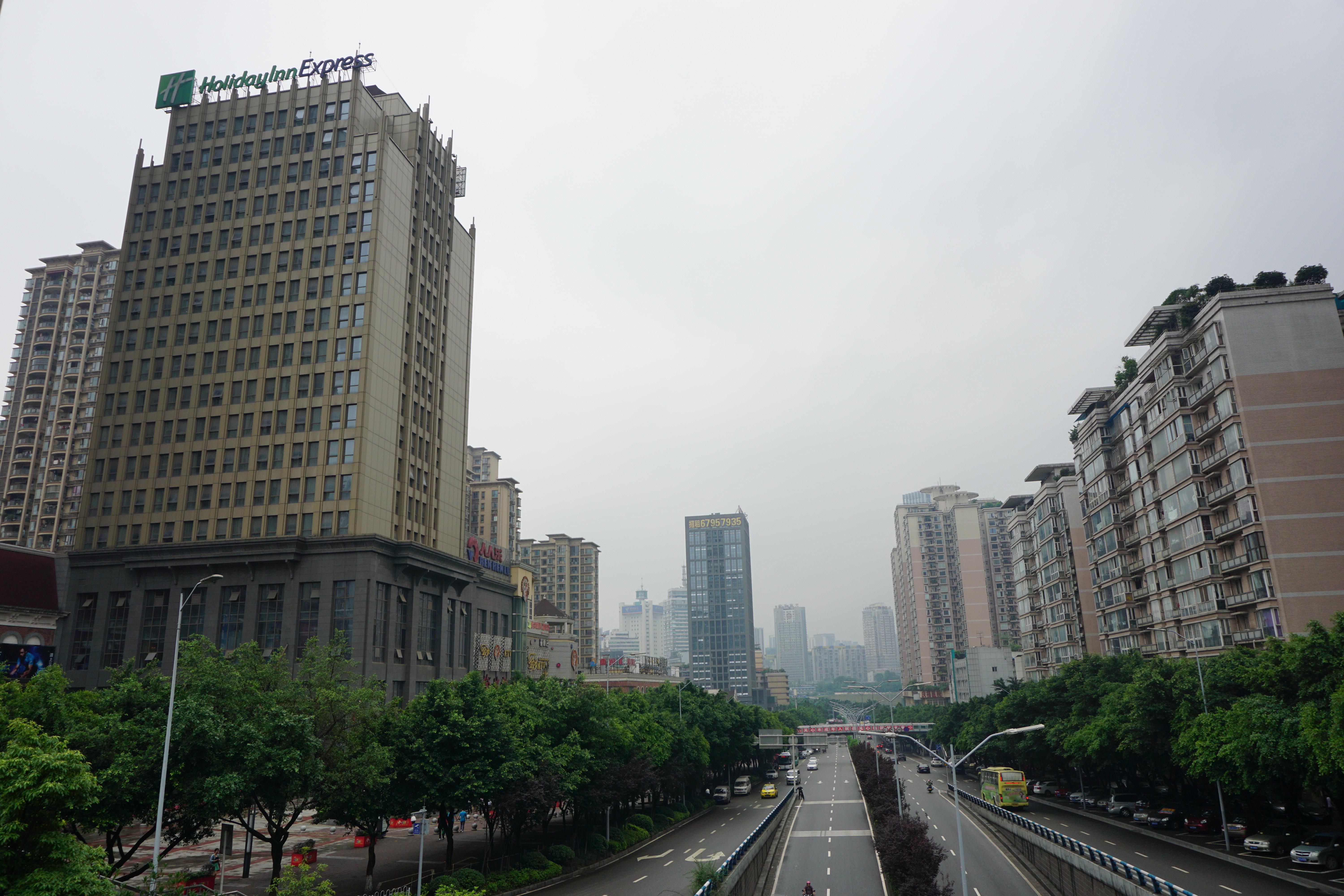 Holiday Inn Express Chongqing Guanyinqiao By Ihg Exteriör bild