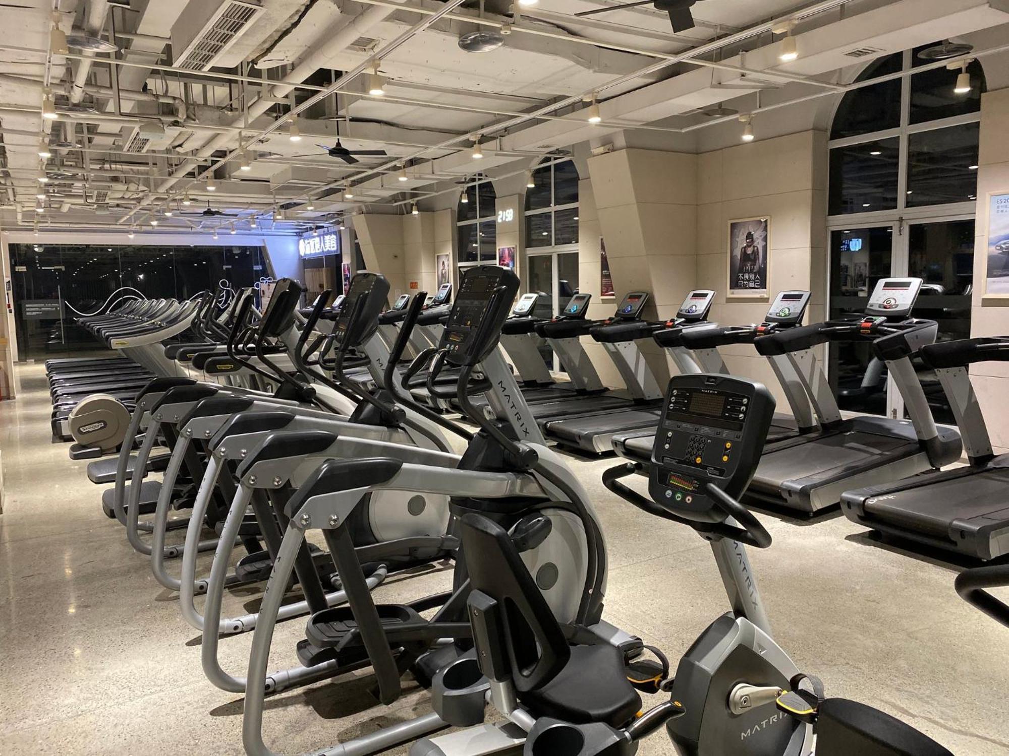 Holiday Inn Express Chongqing Guanyinqiao By Ihg Exteriör bild