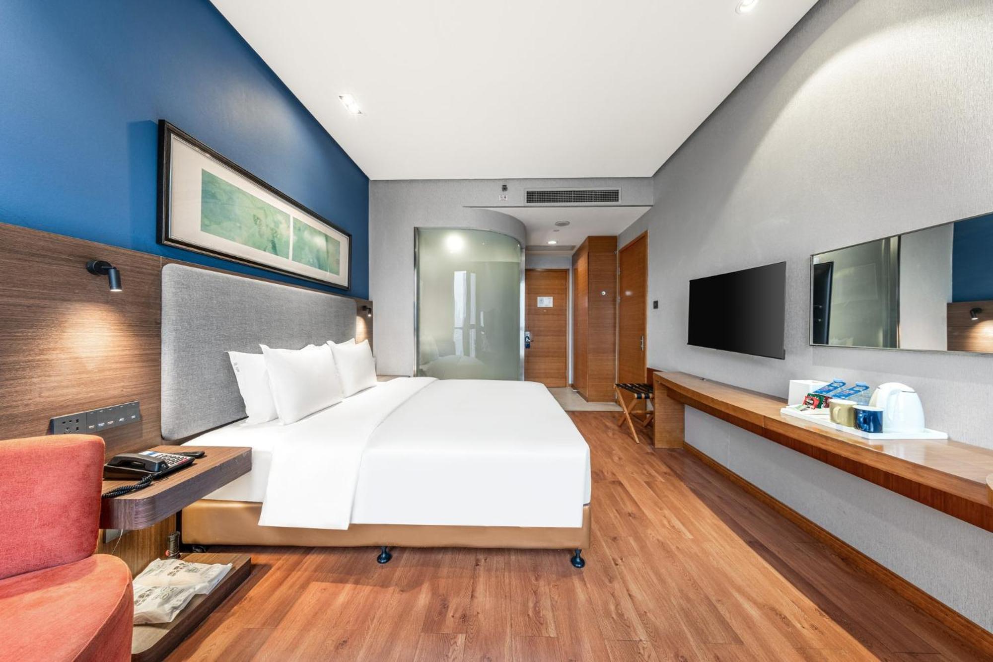 Holiday Inn Express Chongqing Guanyinqiao By Ihg Exteriör bild